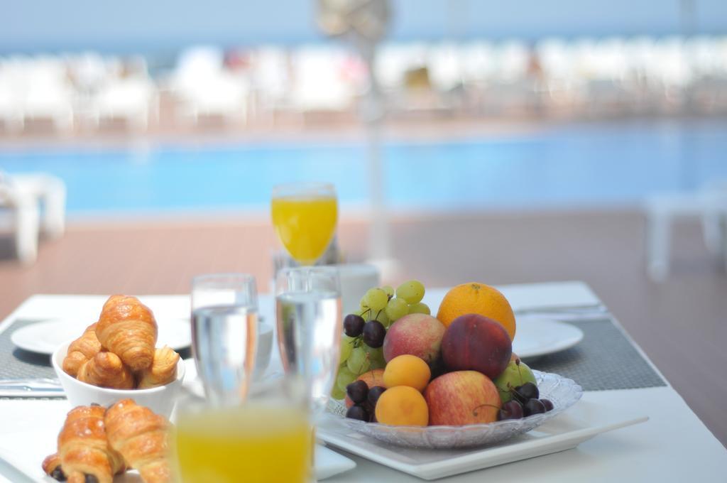Island Luxurious Suites Hotel And Spa Netanya Exterior foto