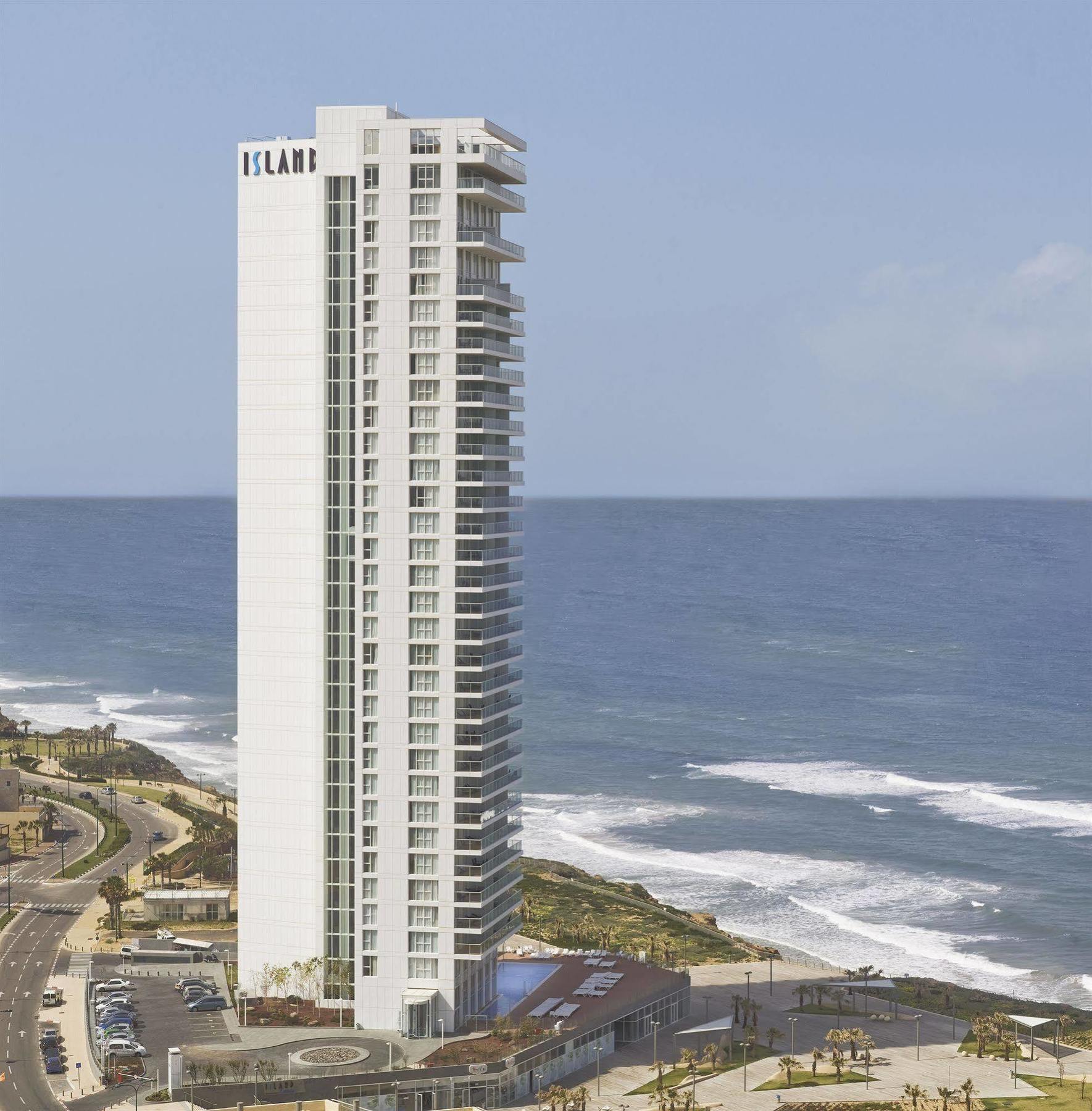 Island Luxurious Suites Hotel And Spa Netanya Exterior foto
