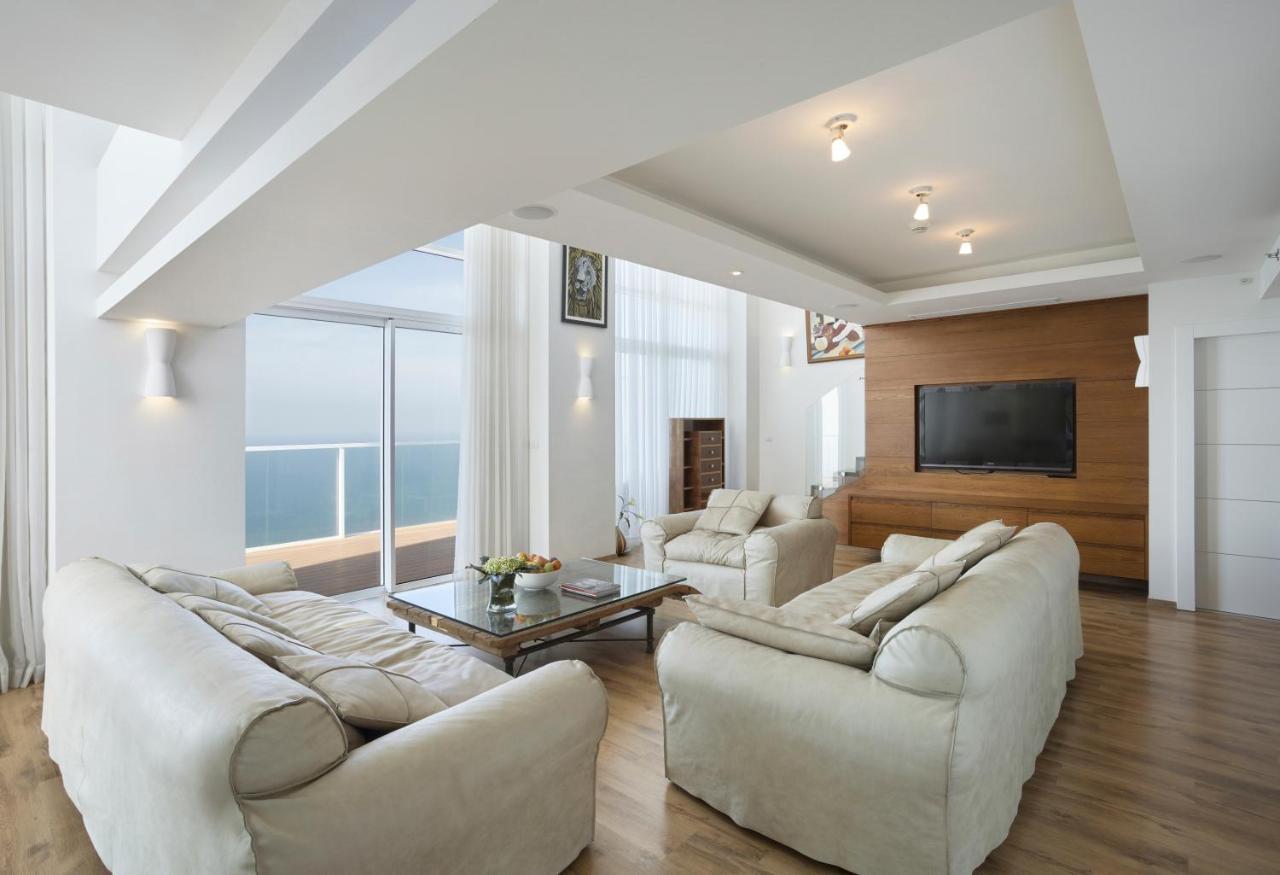Island Luxurious Suites Hotel And Spa Netanya Exterior foto